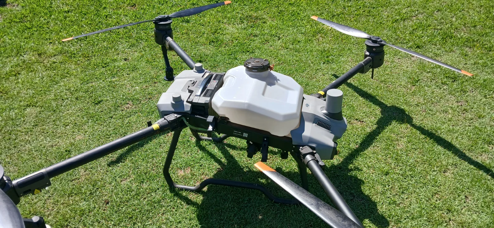 Foto de DJI Agras T20P + Estrutura · 2024