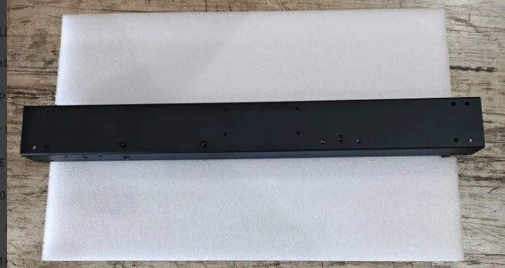 Tubo de alumínio de estrutura intermediária (direita)